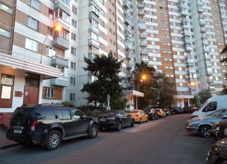 Продажа 3-комнатной квартиры, 77 м2, Москва, Боровское шоссе, 44к1, метро Новопеределкино