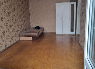 Продается 2-комнатная квартира, 41 м2, Москва, 3-й квартал, 13, метро Алма-Атинская