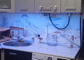 Продажа 2-комнатной квартиры, 45 м2, Новочеркасск, улица Толбухина, 21