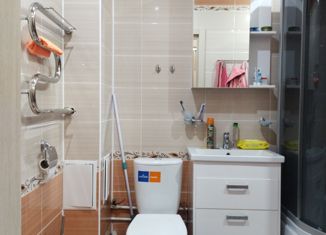 Продаю однокомнатную квартиру, 41 м2, Саранск, улица Короленко, 14, ЖК Гратион