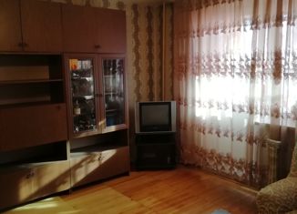 2-комнатная квартира на продажу, 67.6 м2, Екатеринбург, улица Бакинских Комиссаров, 169В