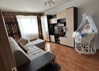 Продается 1-комнатная квартира, 32 м2, поселок городского типа Карымское, Верхняя улица, 7