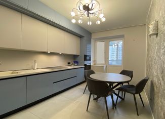 Продажа 3-ком. квартиры, 75 м2, Москва, улица Покрышкина, 8к2, ЗАО