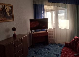 Четырехкомнатная квартира на продажу, 87 м2, Крым, 8-й микрорайон, 3