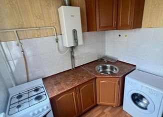 3-комнатная квартира на продажу, 56 м2, Симферополь, улица Беспалова, 108, Киевский район