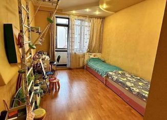 Продается трехкомнатная квартира, 74 м2, Кемерово, проспект Химиков, 43В, ЖК Зелёная Околица