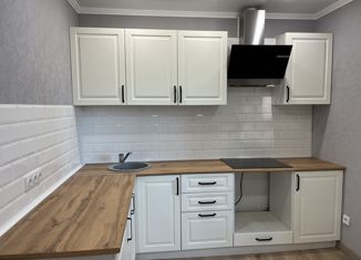 Продам квартиру студию, 40 м2, Брянск, улица Комарова, 55, ЖК Речной