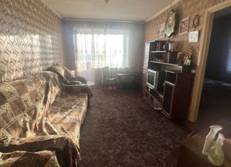 Сдам 3-комнатную квартиру, 50 м2, Киселёвск, улица Макарова, 25