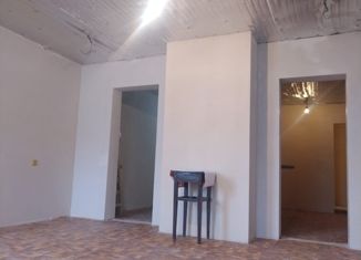 Продается двухкомнатная квартира, 66.3 м2, Новочеркасск, улица Орджоникидзе, 60