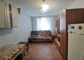 Продаю 1-ком. квартиру, 11.2 м2, Нижневартовск, улица Мира, 16