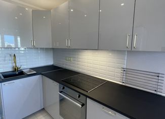 Продажа 2-ком. квартиры, 53 м2, Москва, улица Руднёвка, 24, улица Руднёвка
