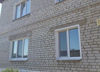 Продажа 2-комнатной квартиры, 39.6 м2, рабочий посёлок Вешкайма, Железнодорожная улица, 4