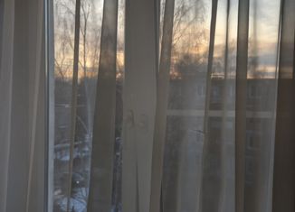 2-ком. квартира на продажу, 45.6 м2, Ломоносов, Александровская улица, 33