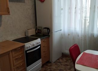 Продам 1-комнатную квартиру, 41 м2, Красноярск, улица Дмитрия Мартынова, 39, Центральный район