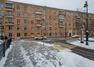 Продается 3-комнатная квартира, 68.5 м2, Москва, Большой Лёвшинский переулок, 3/5, метро Кропоткинская