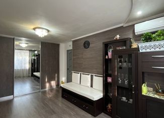 Продажа 4-комнатной квартиры, 60 м2, Аксай, проспект Ленина, 41