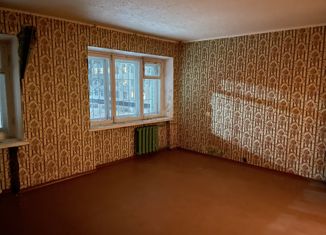 Продажа 3-ком. квартиры, 84.6 м2, Волгореченск, улица имени 50-летия Ленинского Комсомола, 40