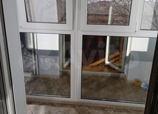Продажа трехкомнатной квартиры, 59.3 м2, поселок городского типа Шушенское, 1-й микрорайон, 2