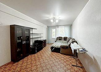 Продаю 2-комнатную квартиру, 52 м2, Краснодарский край, улица Полины Осипенко, 91