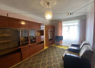 Продается трехкомнатная квартира, 52.8 м2, Бурятия, Октябрьская улица, 1Б