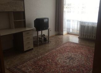 Продаю однокомнатную квартиру, 42 м2, Барнаул, улица Папанинцев, 117