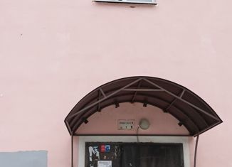 2-комнатная квартира на продажу, 57.1 м2, Оленегорск, улица Комсомола, 8