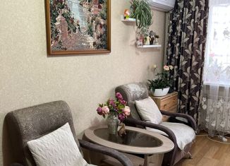 Продажа 2-комнатной квартиры, 46 м2, Азов, проспект Зои Космодемьянской, 76