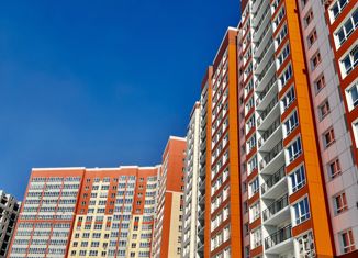 Продажа 4-ком. квартиры, 93.5 м2, Барнаул, ЖК Крылья-2, улица 65 лет Победы, 10