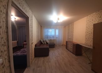 Продаю 2-комнатную квартиру, 42 м2, Агрыз, улица Гагарина, 2