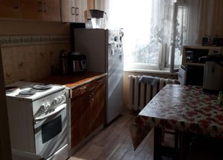 Продам 2-ком. квартиру, 44 м2, посёлок Сибирский, улица Победы, 10