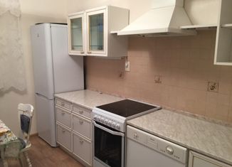 Продается 2-комнатная квартира, 60.2 м2, Санкт-Петербург, Дачный проспект, 4к2, метро Проспект Ветеранов