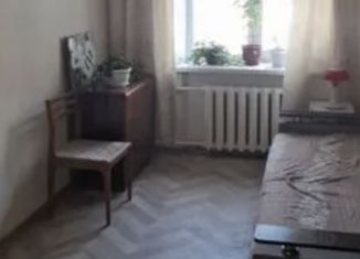Двухкомнатная квартира на продажу, 41.7 м2, Кировская область, улица Дзержинского, 12