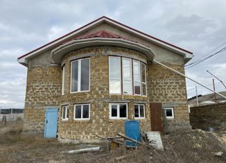 Продам дом, 211 м2, село Строгоновка, улица Карабаш