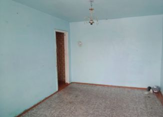 Продаю 3-ком. квартиру, 72 м2, поселок городского типа Архара, Красноармейский переулок, 5