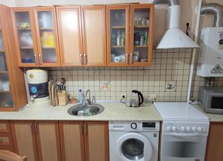 Четырехкомнатная квартира на продажу, 79 м2, Элиста, 6-й микрорайон, 9, 6-й микрорайон