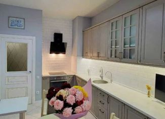 Продажа 1-комнатной квартиры, 37.7 м2, Краснодар, улица Цезаря Куникова, 24к3, ЖК Времена Года 3