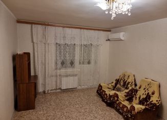 Продаю 1-ком. квартиру, 36 м2, Белгород, улица Губкина, 13Б