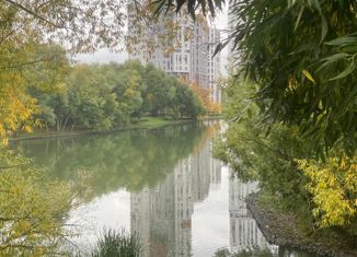 Продам 2-ком. квартиру, 45 м2, посёлок Коммунарка, посёлок Коммунарка, 10