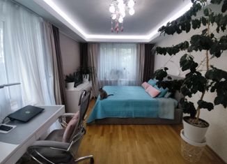 Продам 2-ком. квартиру, 50.7 м2, Санкт-Петербург, Кондратьевский проспект, 79, Кондратьевский проспект