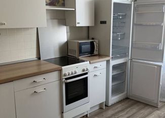 Продается комната, 35 м2, Мурино, проспект Авиаторов Балтики, 3к1