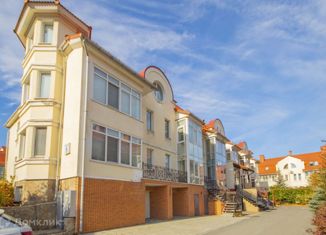 Продаю таунхаус, 303 м2, Екатеринбург, Октябрьский район, улица Луначарского, 240к6