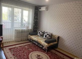 Продается однокомнатная квартира, 36 м2, Соль-Илецк, улица Городок Рудника, 20