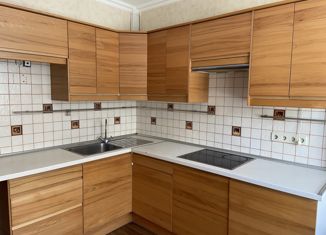 Продается 2-ком. квартира, 51.2 м2, Балашиха, улица Свердлова, 38