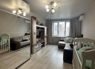 Продам 1-ком. квартиру, 32.6 м2, Москва, улица Молостовых, 19к1, улица Молостовых