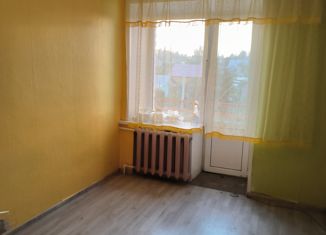 Продам 4-комнатную квартиру, 77.1 м2, сельский посёлок Буревестник, Полевая улица, 7