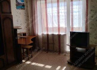 Продается 1-комнатная квартира, 33 м2, Оренбургская область, улица Пацаева, 17