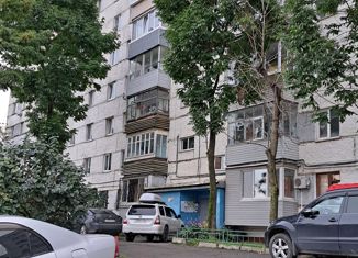 Продам трехкомнатную квартиру, 64.5 м2, Приморский край, Иртышская улица, 32/2