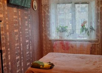 Продается 2-ком. квартира, 43.9 м2, Плавск, улица Победы, 32