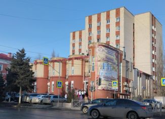 Продается двухкомнатная квартира, 40 м2, Омская область, улица Яковлева, 143