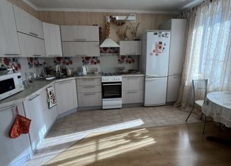 Продаю трехкомнатную квартиру, 71.9 м2, Мордовия, улица Титова, 22